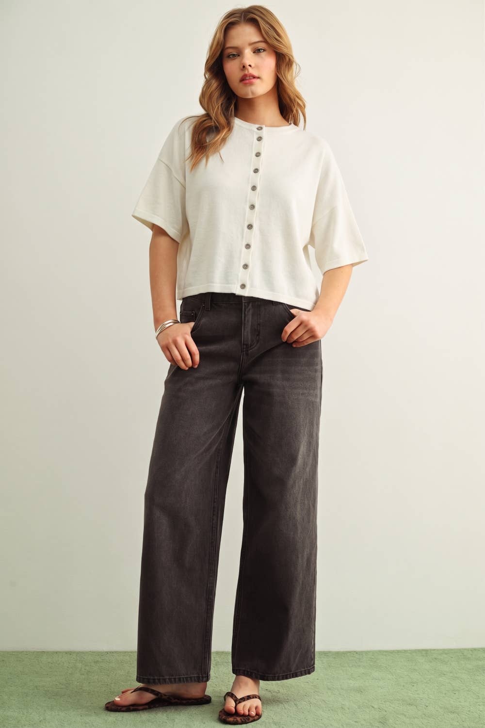 BUTTON DOWN ROUND NECK HALF SLEEVE TOP: WHITE