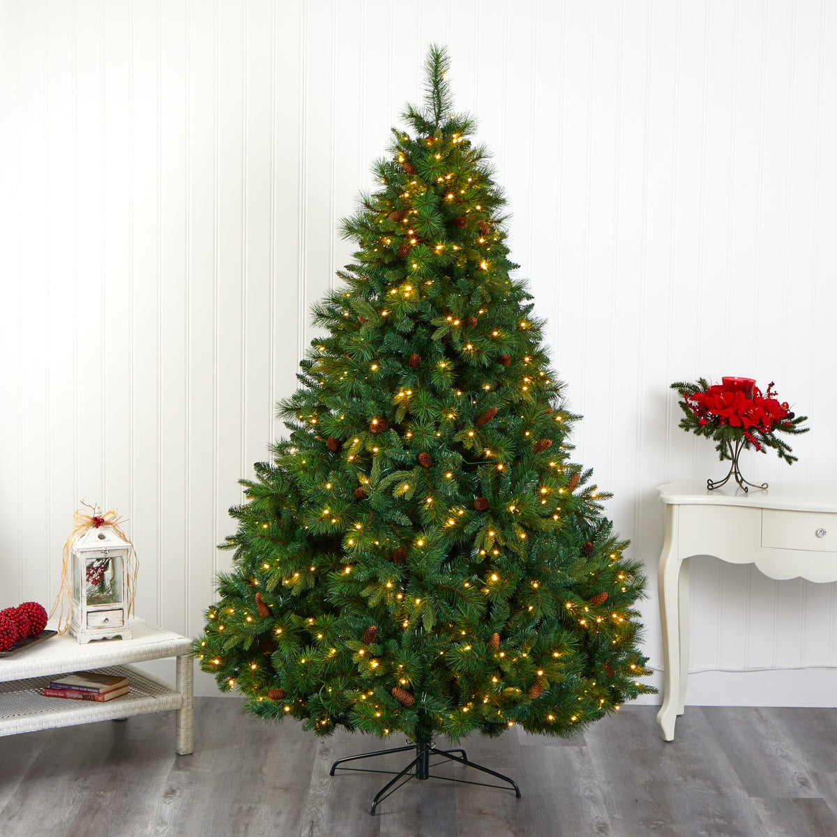 7.5' West Virginia Full Bodied Mixed Pine Artificial Christmas Tree w/ 600 LED