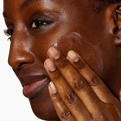 CeraVe Hydrating Face Wash with Hyaluronic Acid and Glycerin 8 fl oz - New
