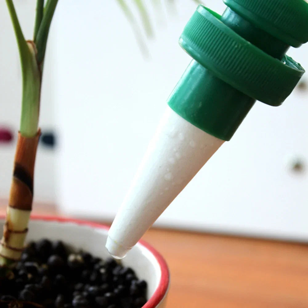 4pcs Plant Watering Devices Automatic Irrigation Plant Self Watering Spikes Garden Stakes for Potted Plants Flower Vacation