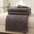 1pc Single-Layer Coral Fleece Blanket, Lightweight & Multi-Purpose Blanket Bed Cover,For Living Room Sofa Cover, Nap Blanket