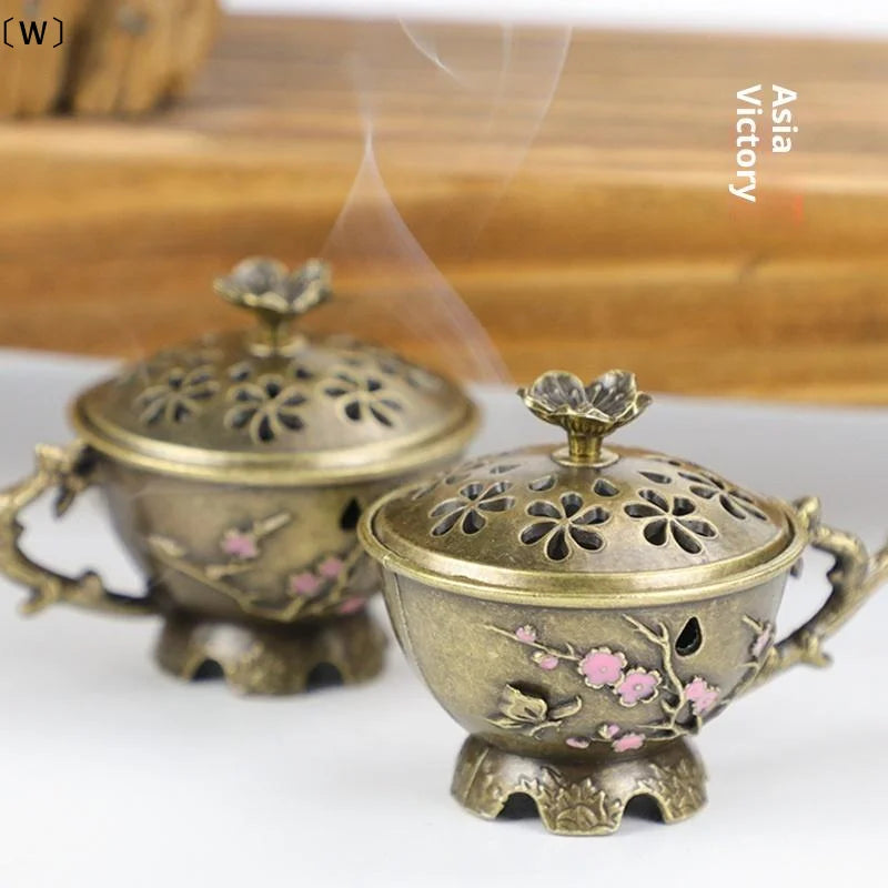 Handheld Plum Blossom Incense Burner | Retro Hollow Out Incense Stick Holder with Handle