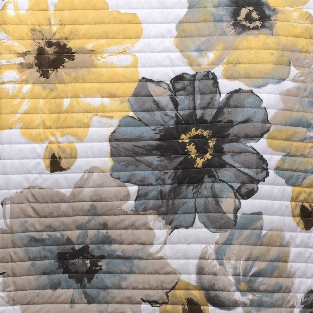 King size White Yellow Grey Flowers Lightweight Polyester Microfiber Quilt Set