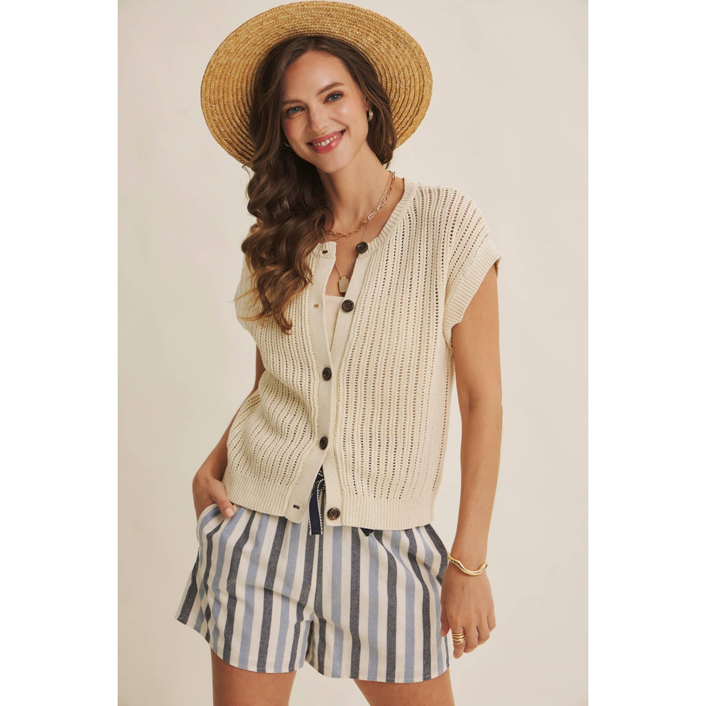 BREEZY NATURAL COTTON OPEN KNIT BUTTON-DOWN SWEATER VEST: NATURAL