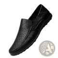 Cowhide Leather Breathable Perforated Gommino Shoes